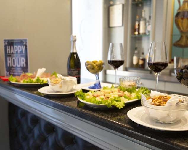 Jr Hotels Bocconi Milano Restoran gambar