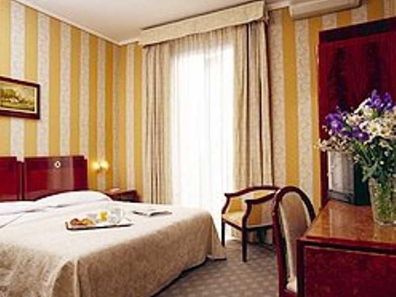 Jr Hotels Bocconi Milano Luaran gambar