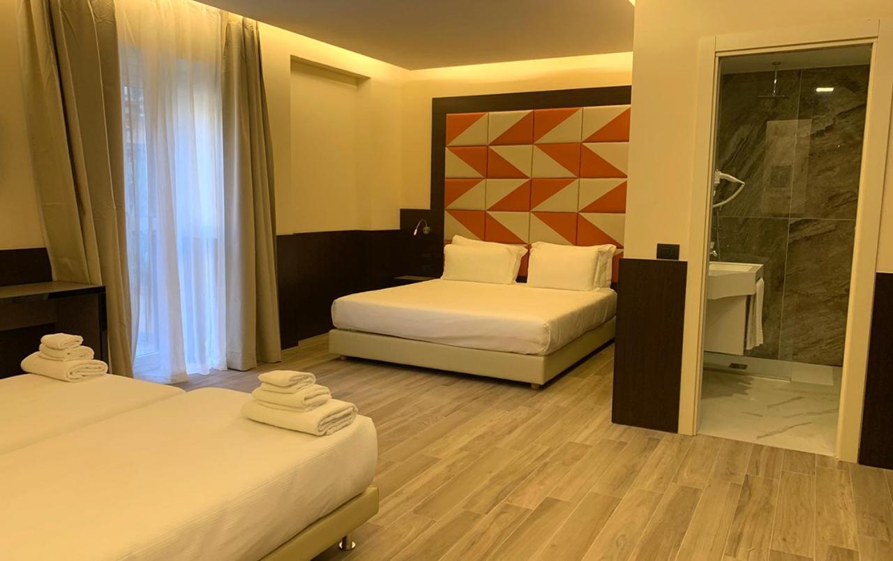 Jr Hotels Bocconi Milano Luaran gambar