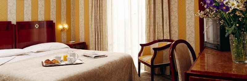 Jr Hotels Bocconi Milano Bilik gambar
