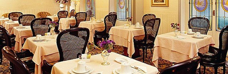 Jr Hotels Bocconi Milano Restoran gambar
