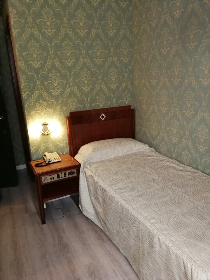 Jr Hotels Bocconi Milano Luaran gambar